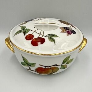 Royal Worcester Evesham Gold 1.5 Pt Covered Casserole Dish Shape 23 Size 5 Lid